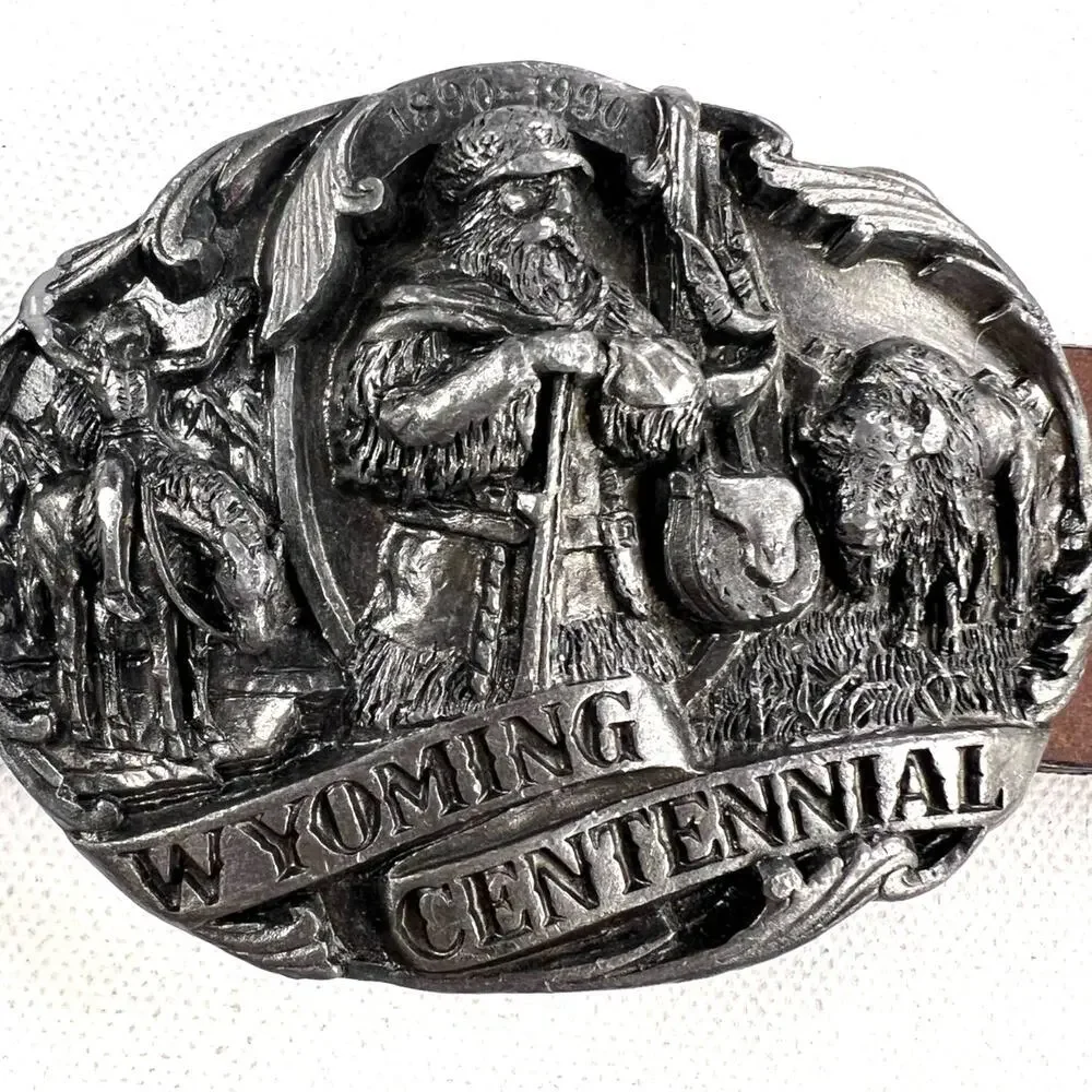 Wyoming Centennial 1990 Pewter Siskiyou Belt Buckle & Cowhide Leather Belt